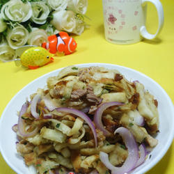 洋葱肉丝炒饼的做法[图]