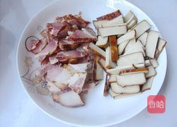 香干炒腊肉的做法图解2