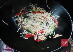 香菇炒豆芽的做法图解5