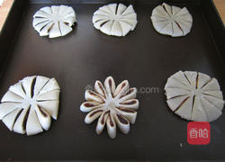 枣泥菊花酥的做法图解23