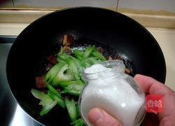 芹菜炒香干的做法图解3