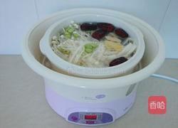 金针毛豆排骨汤的做法图解5