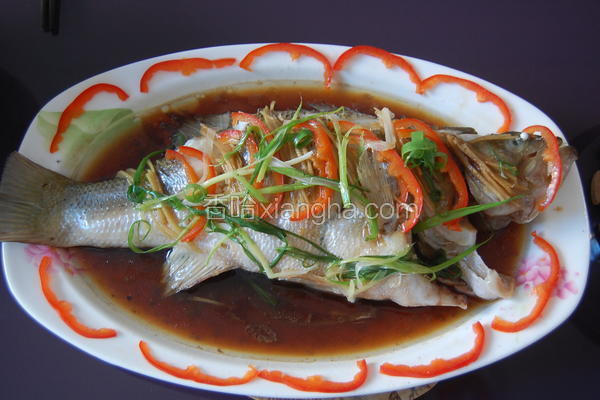 鼓油蒸鲈鱼