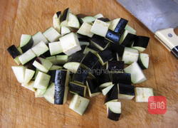 猪肝茄丁的做法图解2