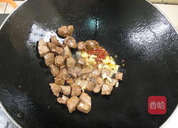 猪肝茄丁的做法图解7