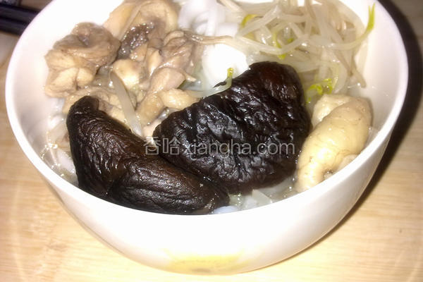 鸡汤河粉