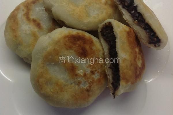 芝麻花生豆沙饼