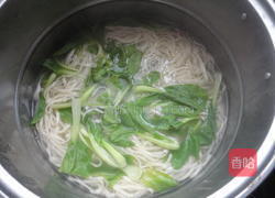 西红柿鸡蛋面的做法图解7