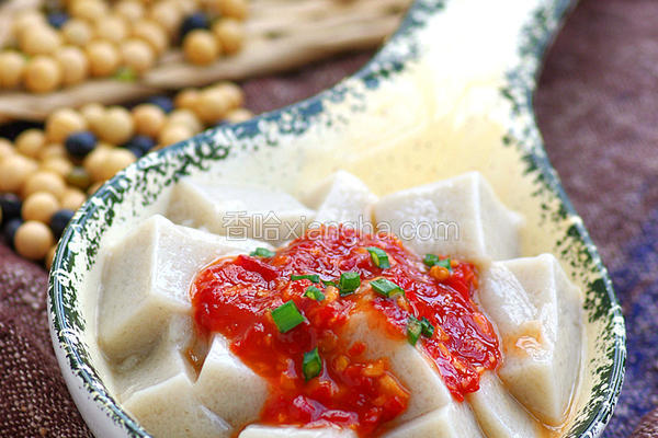 蒜蓉辣酱嫩豆腐