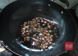 小炒腊肉丁的做法图解2
