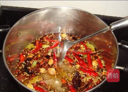 麻辣鸭脖的做法图解1