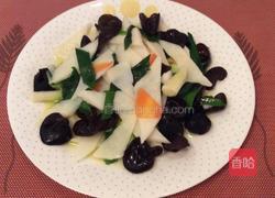 黑木耳炒山药的做法图解3