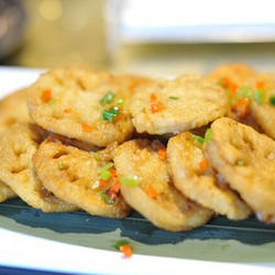 酥香炸藕盒的做法[图]