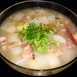 萝卜羊肉汤的做法[图]