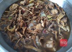 鸡腿焖炖笋干的做法图解9