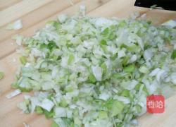 白菜鸡蛋素饺子的做法图解4