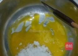 千叶戚风蛋糕卷的做法图解3