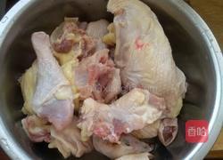 山药胡萝卜炖柴鸡的做法图解1