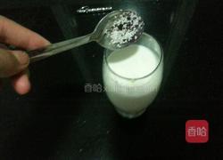 牛奶冰棍的做法图解2