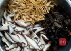 鸡丝打卤面的做法图解1