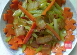 西芹炒腊肉的做法图解5