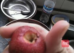 山楂粥的做法图解2