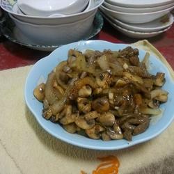 洋葱磨菇牛肉的做法[图]