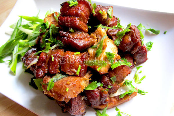 芋头红烧肉