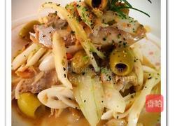 绿橄榄凉拌鲭鱼的做法图解2