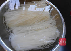 泰式炒河粉的做法图解2