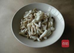 盐水菇菇鸡丝的做法图解3