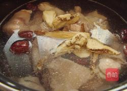 当归鲜鸡汤的做法图解2