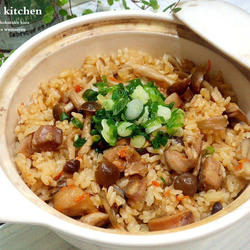 日式鸡肉舞菇炊饭的做法[图]