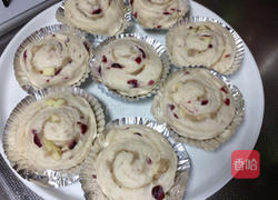 蔓越莓栗子起司卷的做法图解5