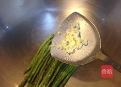 蒜香干煸四季豆的做法图解3