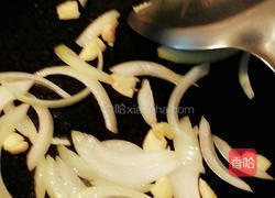 沙茶金针菇炒肉片的做法图解2