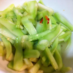 腌花椰菜菜心的做法[图]
