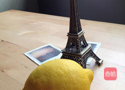 黄柠檬泡沫红茶的做法图解3