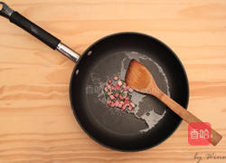 牛肝蕈烧鸡的做法图解1