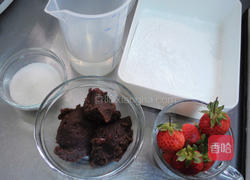 草莓大福的做法图解1