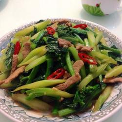 肉丝炒芥兰的做法[图]