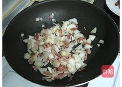 芦笋培根蛋炒饭的做法图解1