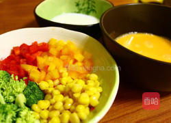 鲜蔬起司欧姆蛋卷的做法图解1