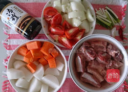 番茄牛肉汤的做法图解1