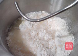 香葱软Q面包的做法图解1