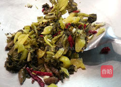 酸菜鱼片汤的做法图解10