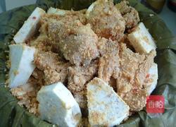 荷叶芋头粉蒸鸡的做法图解15