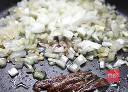 威尼斯墨鱼面的做法图解2