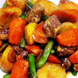 马铃薯炖肉排的做法[图]