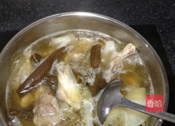 剥皮辣椒鸡汤的做法图解2